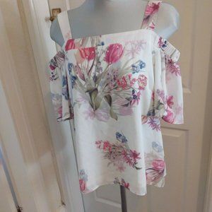 top and short sleeves